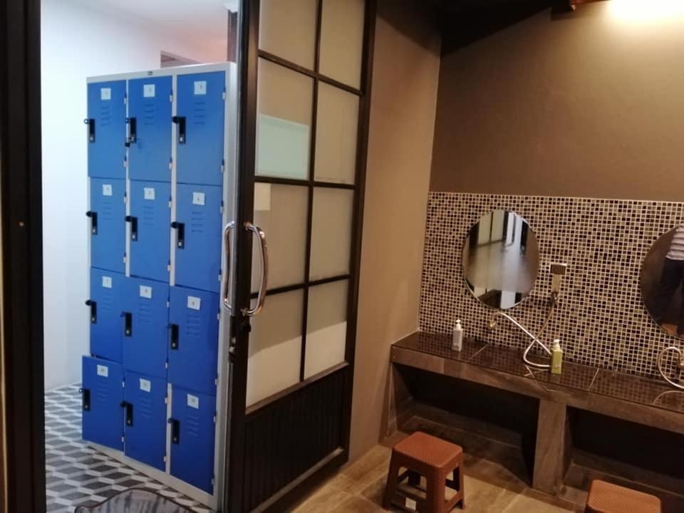 Aenguy Hostel Sukhothai Eksteriør billede
